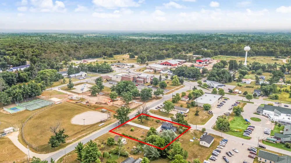 1085 Maple Street Baldwin, MI 49304