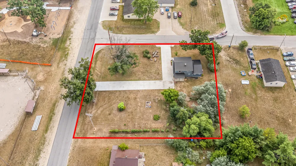 1085 Maple Street Baldwin, MI 49304
