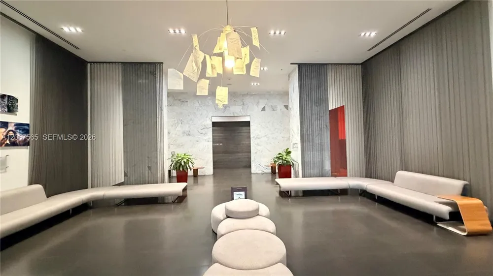 1600 NE 1st Ave #2512 Miami, FL 33132