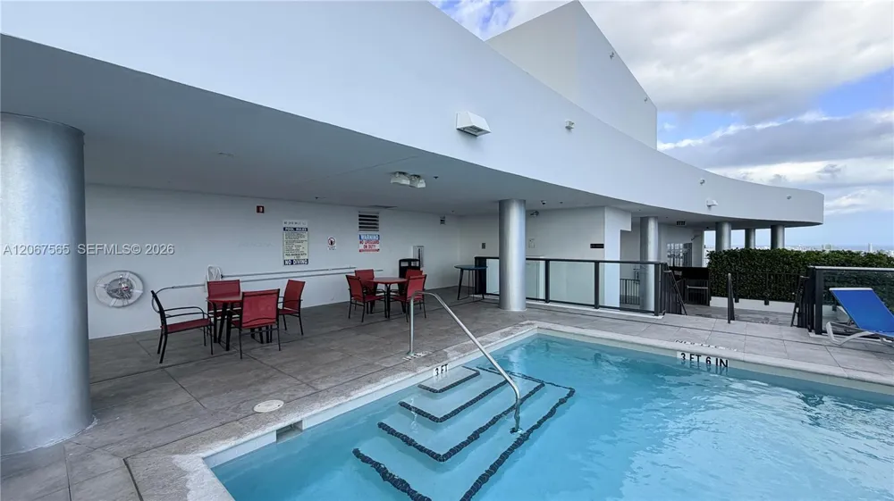 1600 NE 1st Ave #2512 Miami, FL 33132