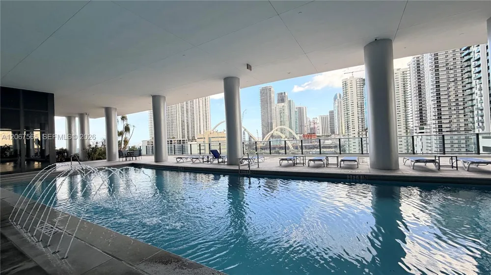 1600 NE 1st Ave #2512 Miami, FL 33132