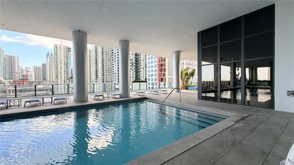1600 NE 1st Ave #2512 Miami, FL 33132