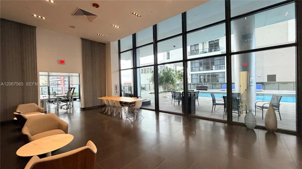 1600 NE 1st Ave #2512 Miami, FL 33132