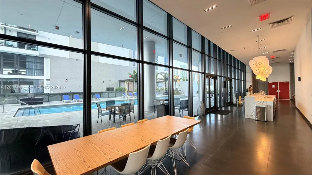 1600 NE 1st Ave #2512 Miami, FL 33132