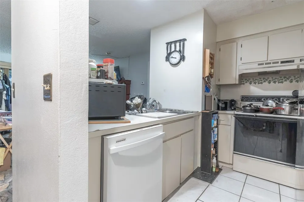 6085 TOPHER TRAIL #6085 Mulberry, FL 33860
