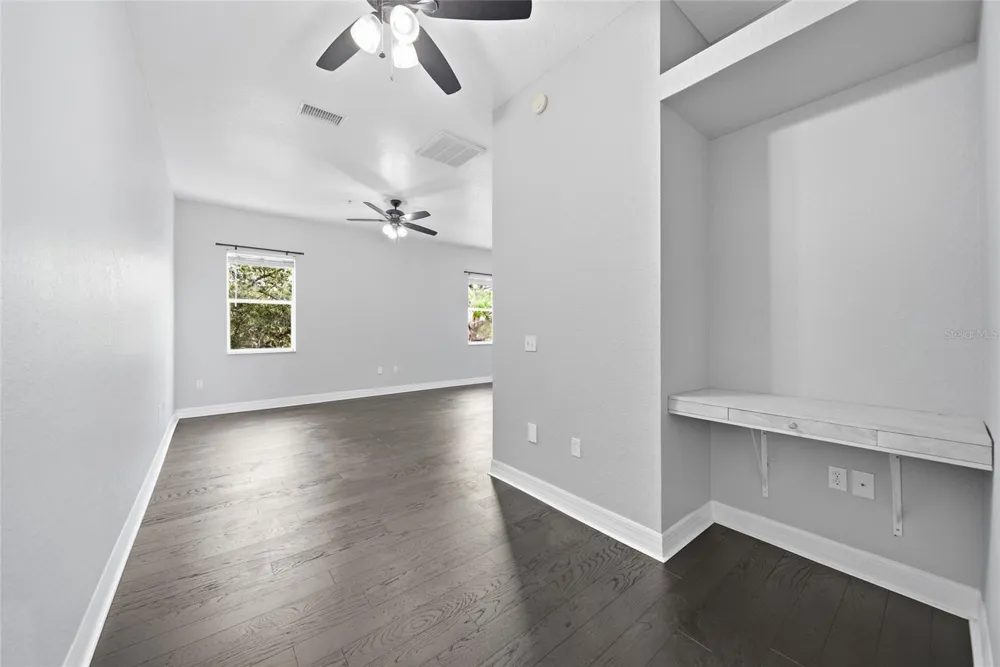 515 VILLA TREVISO COURT Apollo Beach, FL 33572