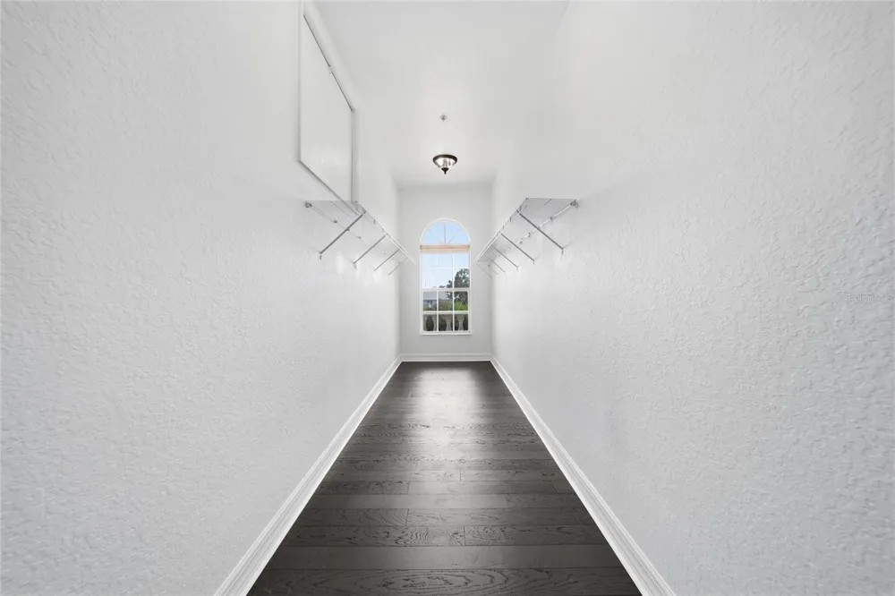 515 VILLA TREVISO COURT Apollo Beach, FL 33572