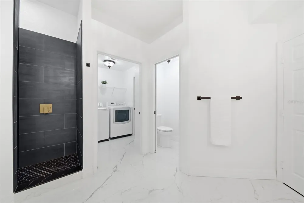 515 VILLA TREVISO COURT Apollo Beach, FL 33572