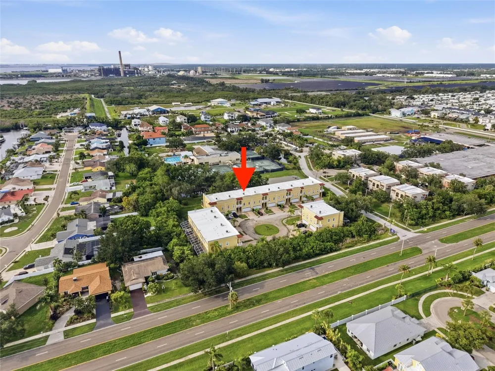 515 VILLA TREVISO COURT Apollo Beach, FL 33572