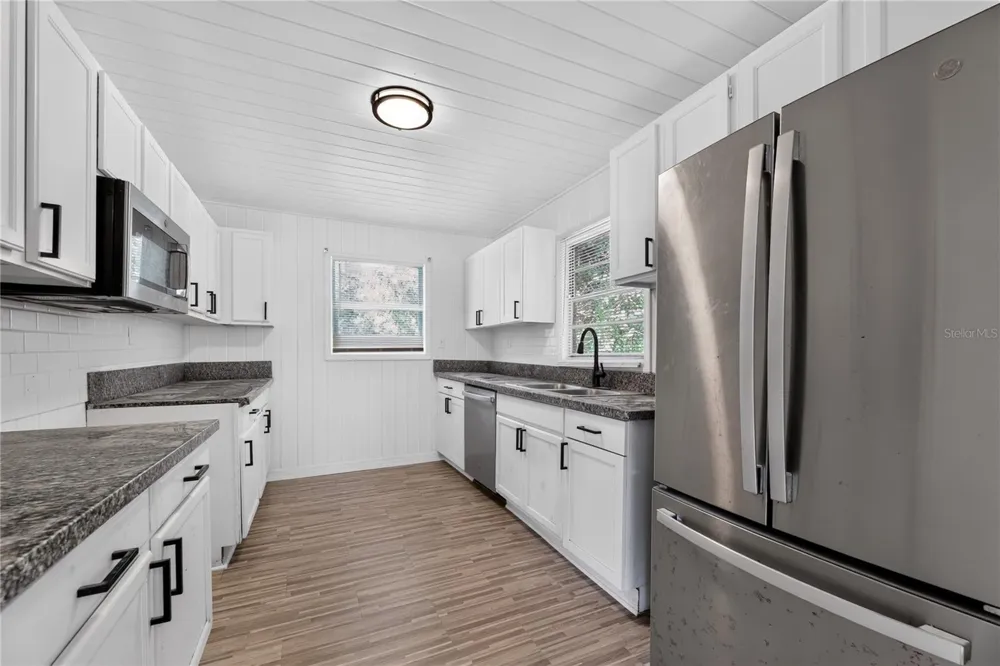 3636 TURTON AVENUE Jacksonville, FL 32208