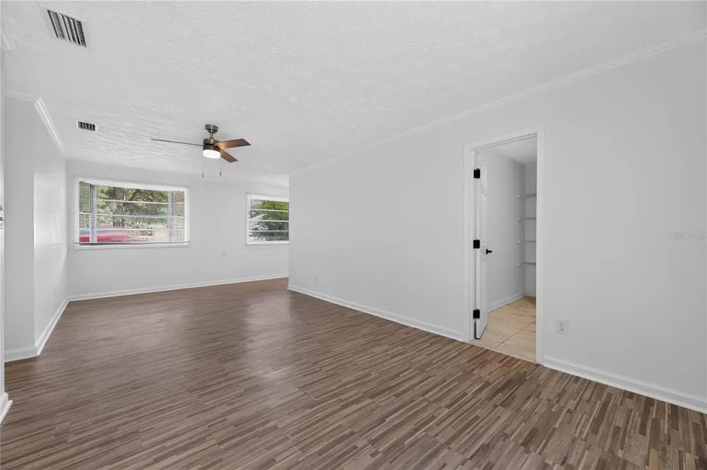 3636 TURTON AVENUE Jacksonville, FL 32208