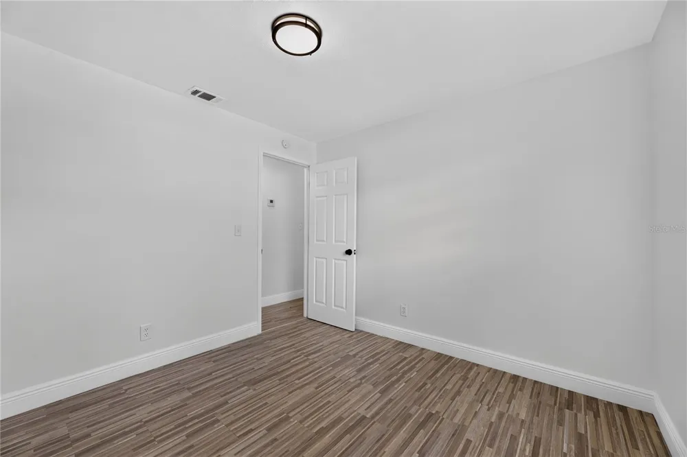 3636 TURTON AVENUE Jacksonville, FL 32208