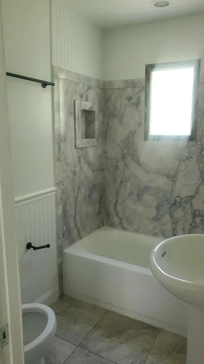 3636 TURTON AVENUE Jacksonville, FL 32208