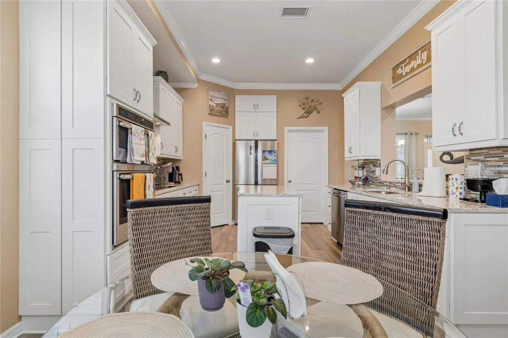1119 VILLEROY DRIVE Sun City Center, FL 33573
