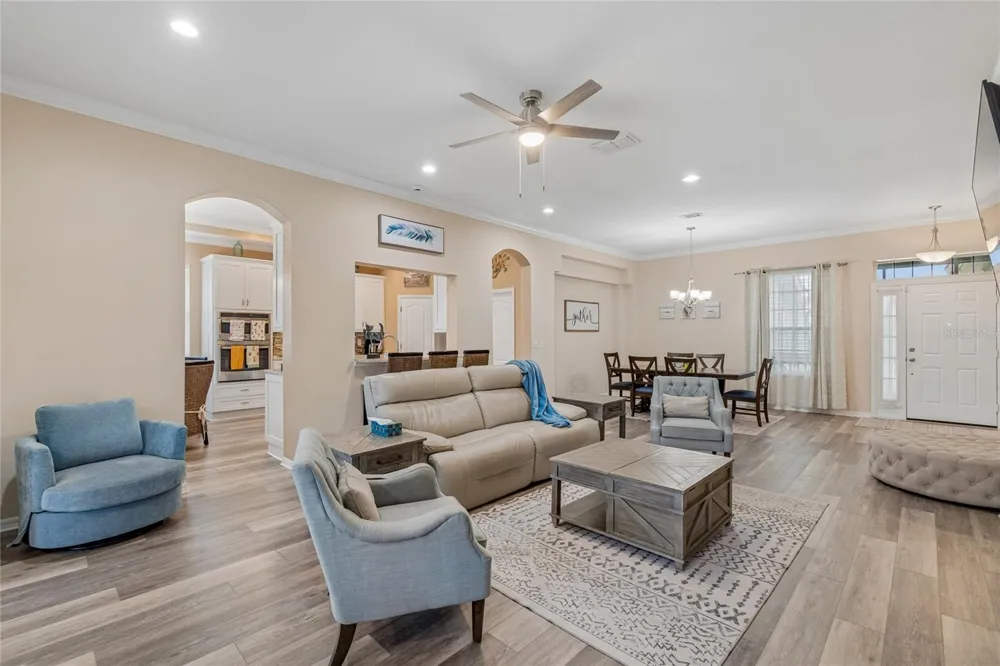 1119 VILLEROY DRIVE Sun City Center, FL 33573