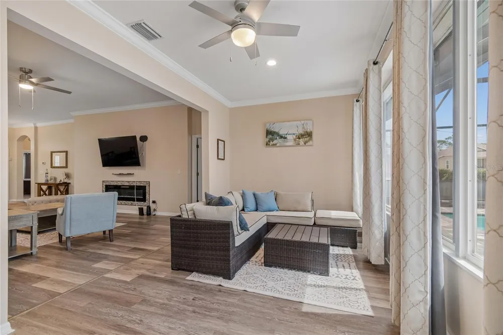1119 VILLEROY DRIVE Sun City Center, FL 33573