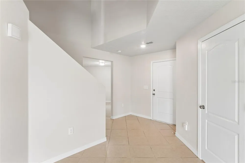 2427 CASPIAN DRIVE Lakeland, FL 33805