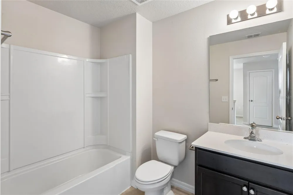 2427 CASPIAN DRIVE Lakeland, FL 33805