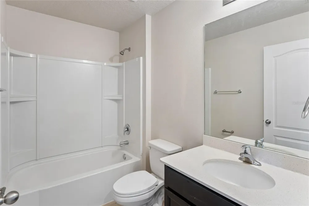 2427 CASPIAN DRIVE Lakeland, FL 33805
