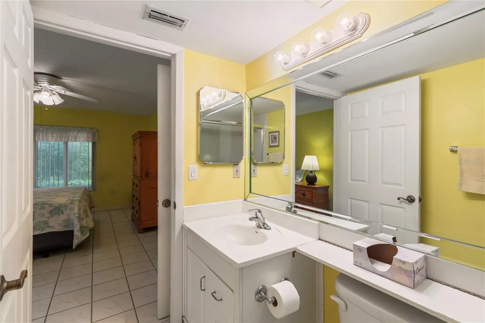 3232 LAKE PINE WAY E #B1 Tarpon Springs, FL 34688