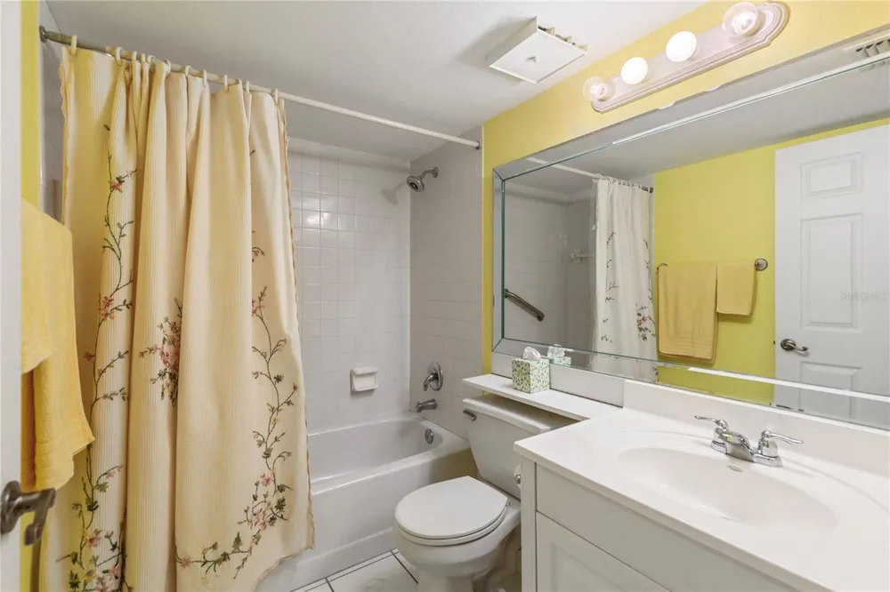 3232 LAKE PINE WAY E #B1 Tarpon Springs, FL 34688