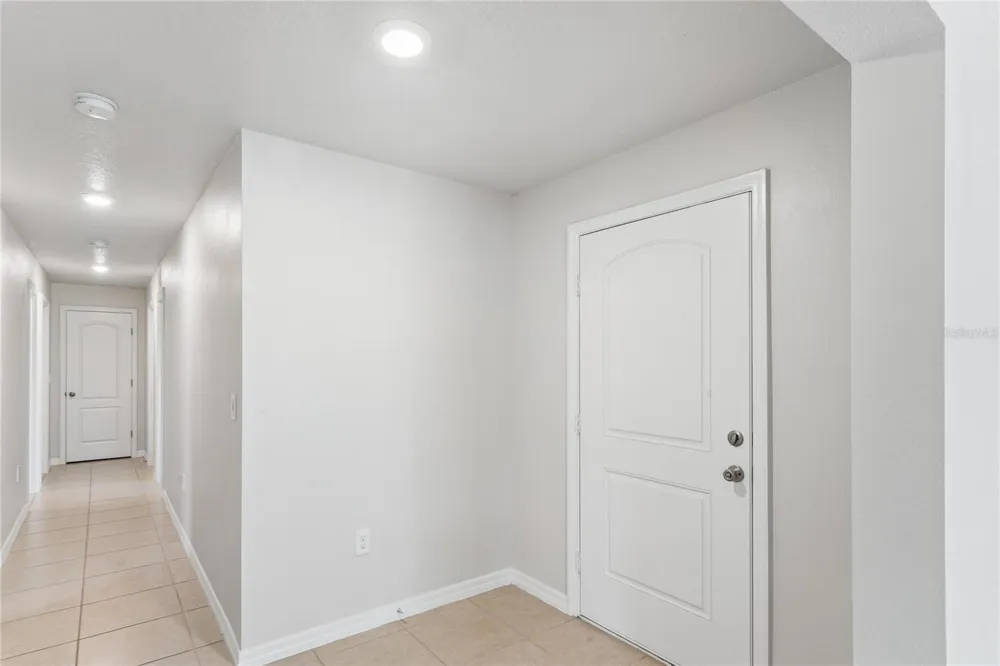 2403 CASPIAN DRIVE Lakeland, FL 33805