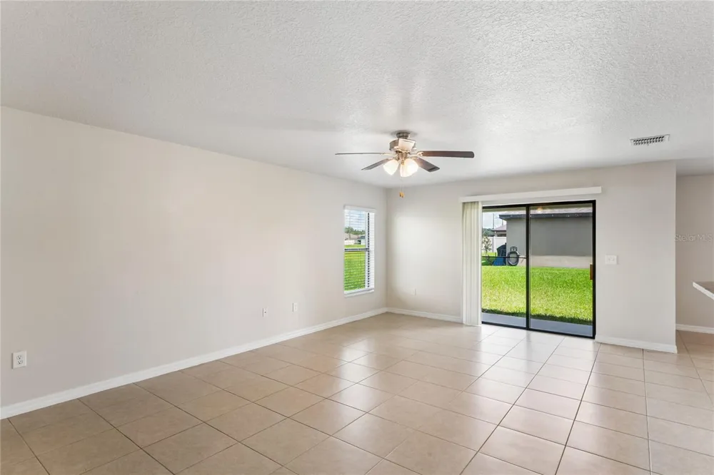2403 CASPIAN DRIVE Lakeland, FL 33805