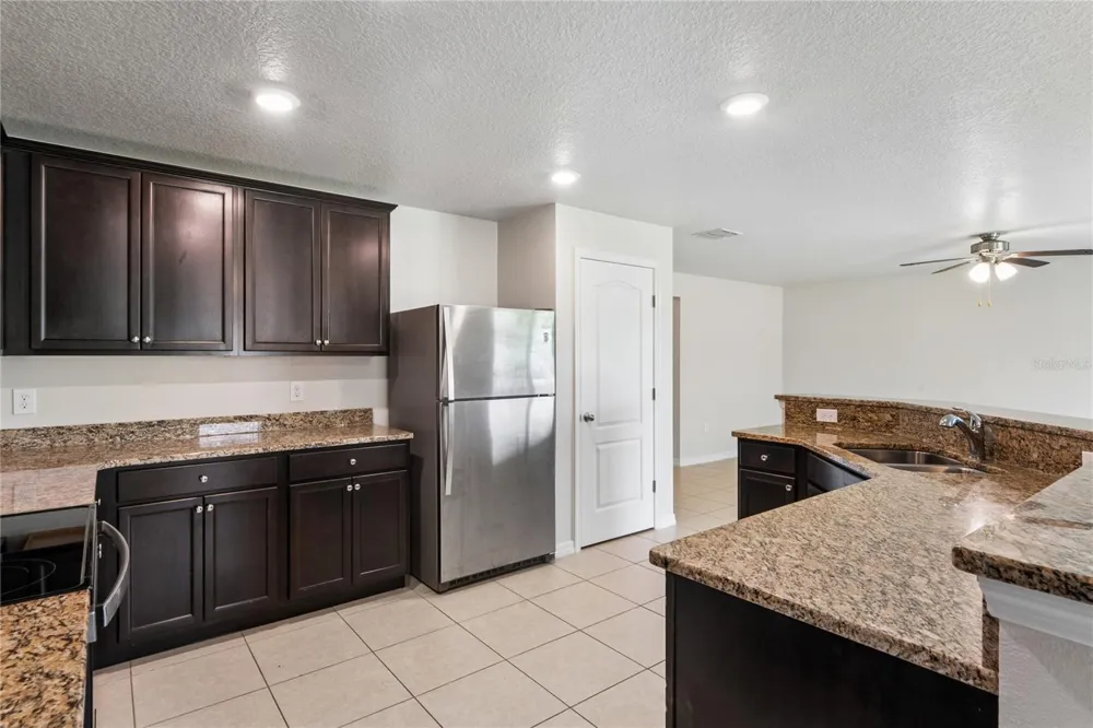 2403 CASPIAN DRIVE Lakeland, FL 33805