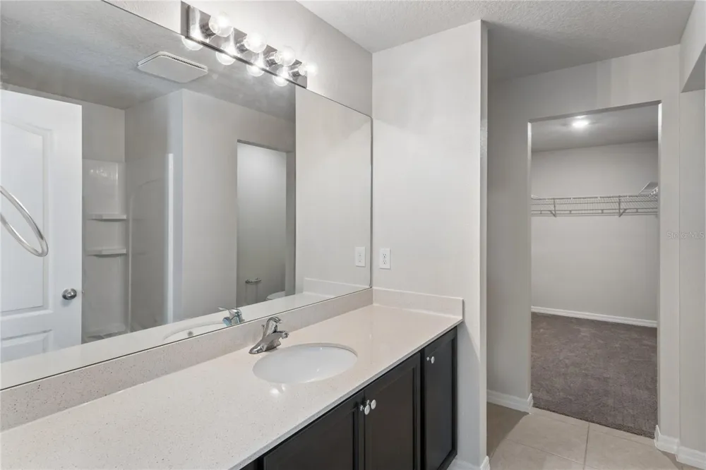 2403 CASPIAN DRIVE Lakeland, FL 33805
