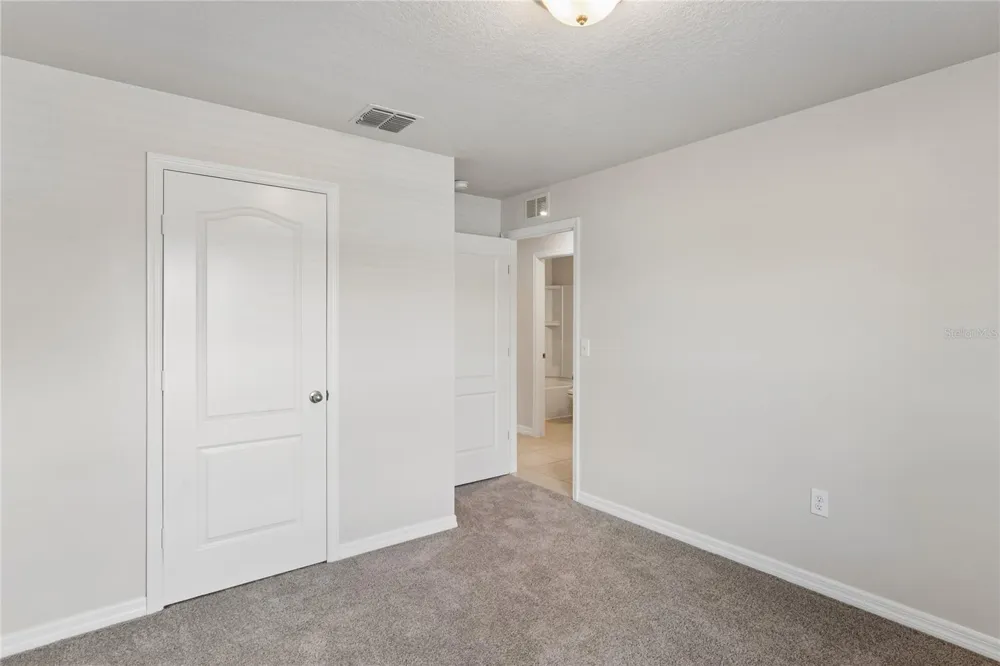2403 CASPIAN DRIVE Lakeland, FL 33805