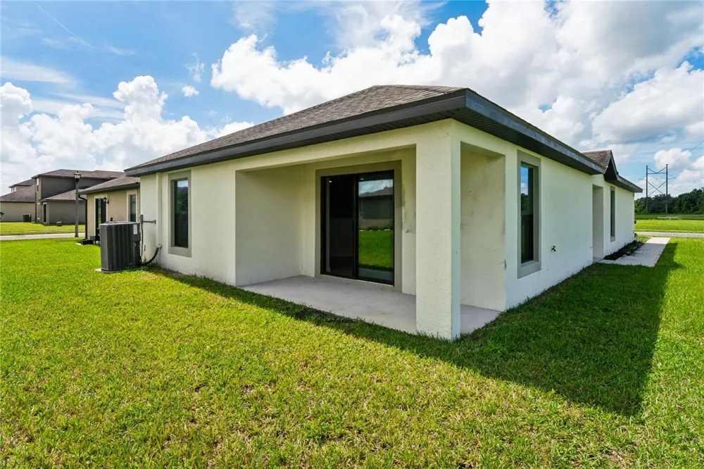 2403 CASPIAN DRIVE Lakeland, FL 33805
