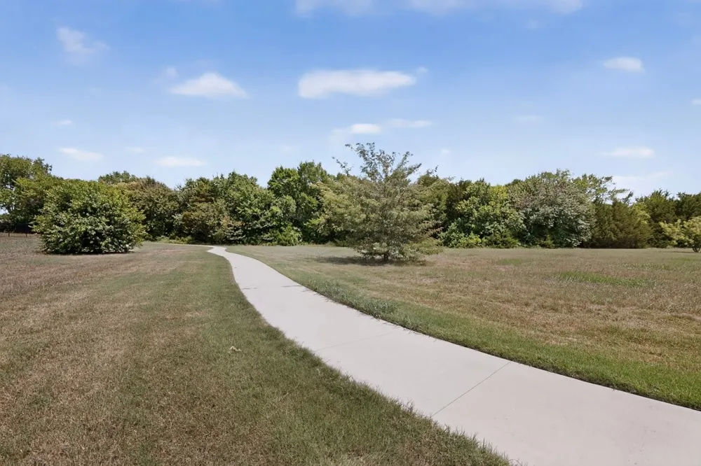 2208 Frio River Road Glenn Heights, TX 75154