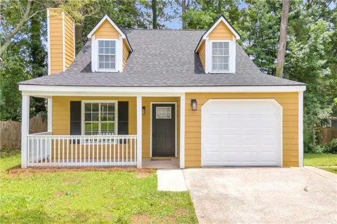 1044 Autumn Crest Court