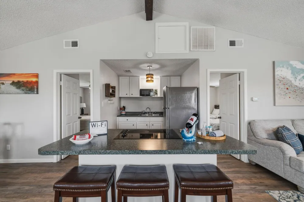 4222 Mason Drive Galveston, TX 77554