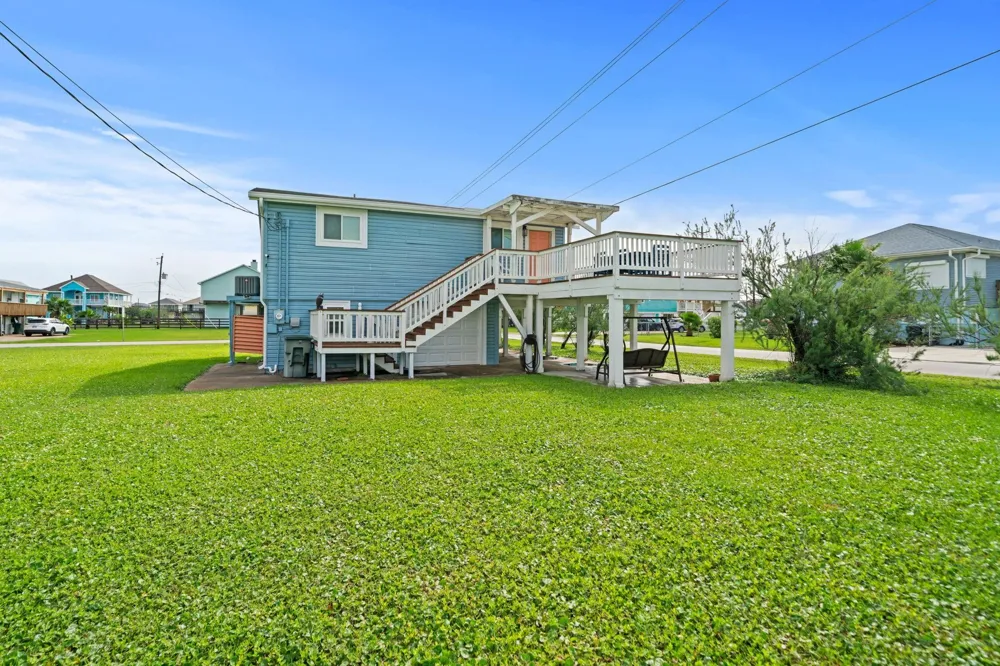 4222 Mason Drive Galveston, TX 77554