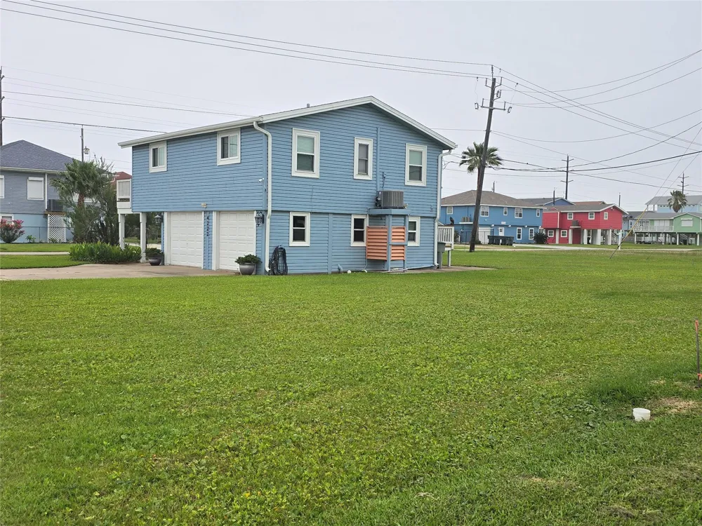 4222 Mason Drive Galveston, TX 77554