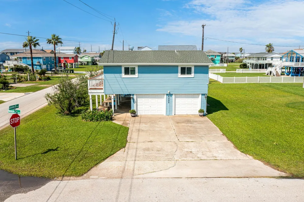 4222 Mason Drive Galveston, TX 77554