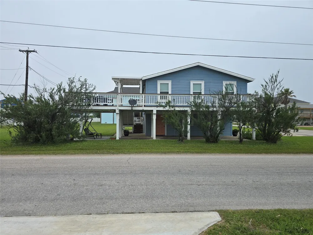 4222 Mason Drive Galveston, TX 77554