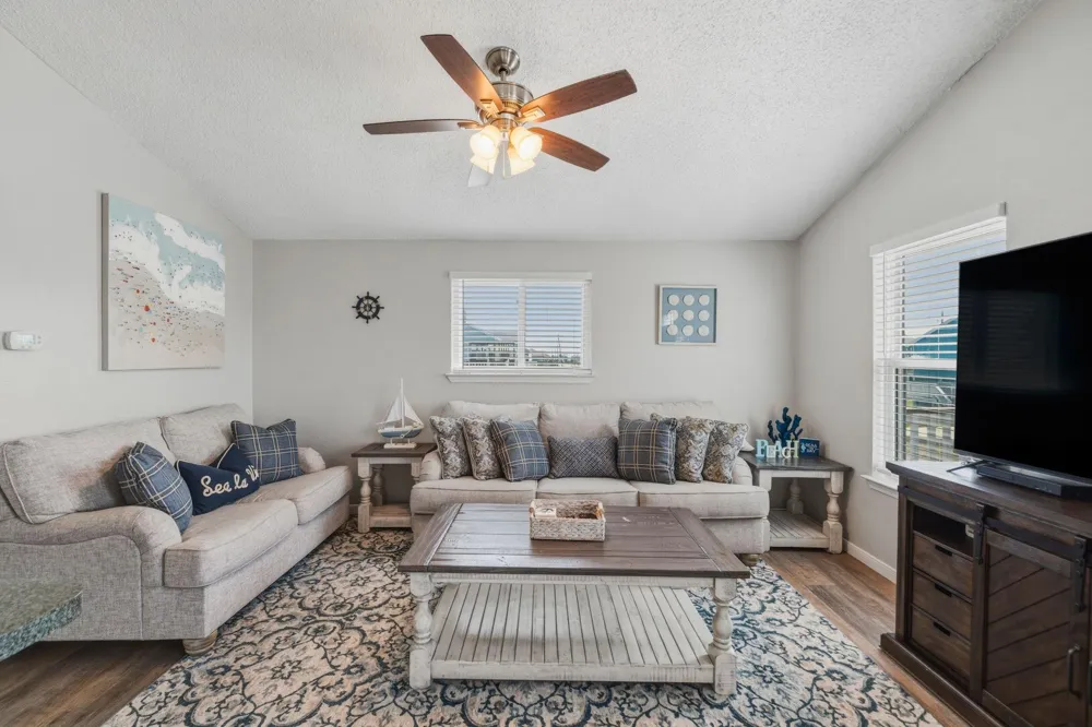4222 Mason Drive Galveston, TX 77554