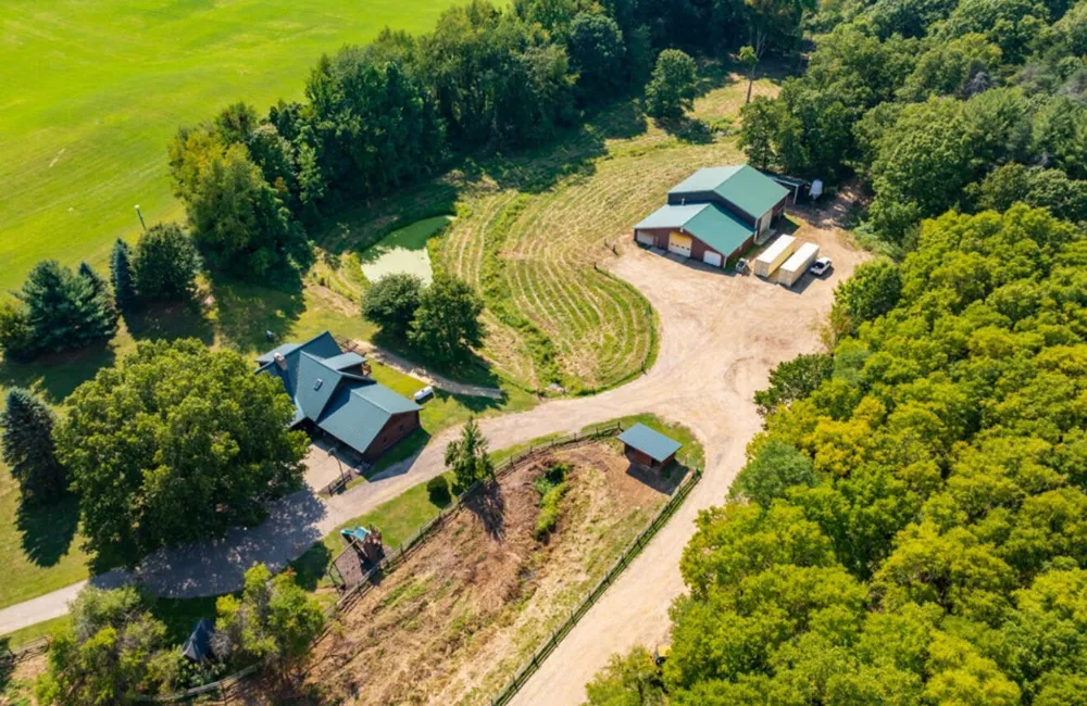 3310 26th Street Hopkins, MI 49328