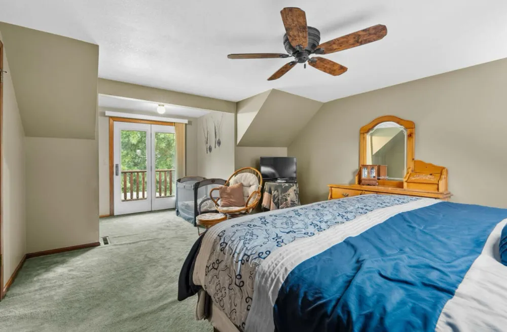 3310 26th Street Hopkins, MI 49328