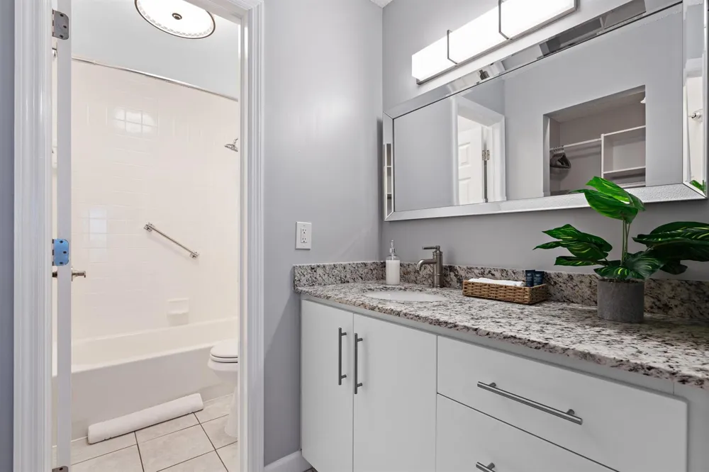 3370 NE 5TH DRIVE Boca Raton, FL 33431