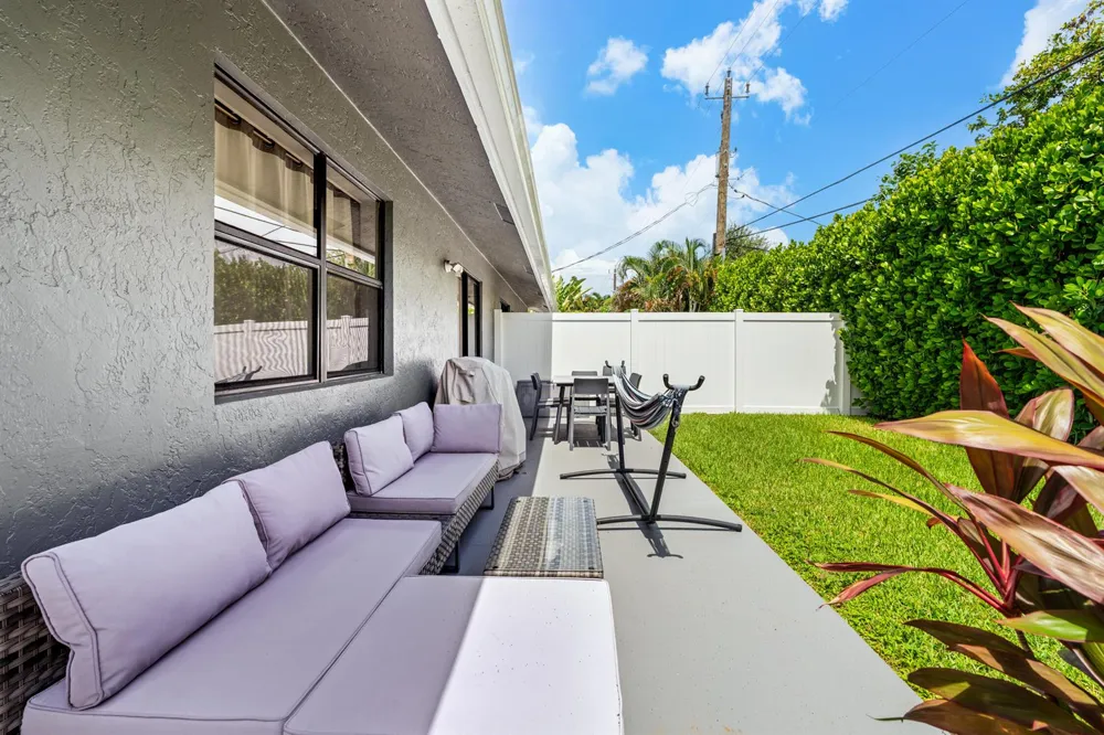 3370 NE 5TH DRIVE Boca Raton, FL 33431