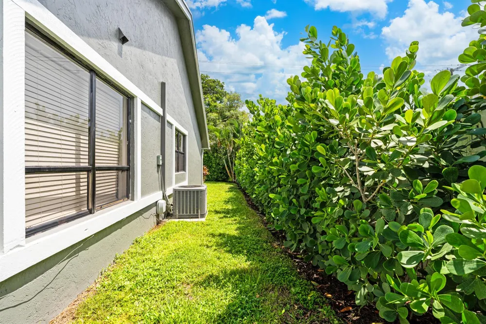 3370 NE 5TH DRIVE Boca Raton, FL 33431
