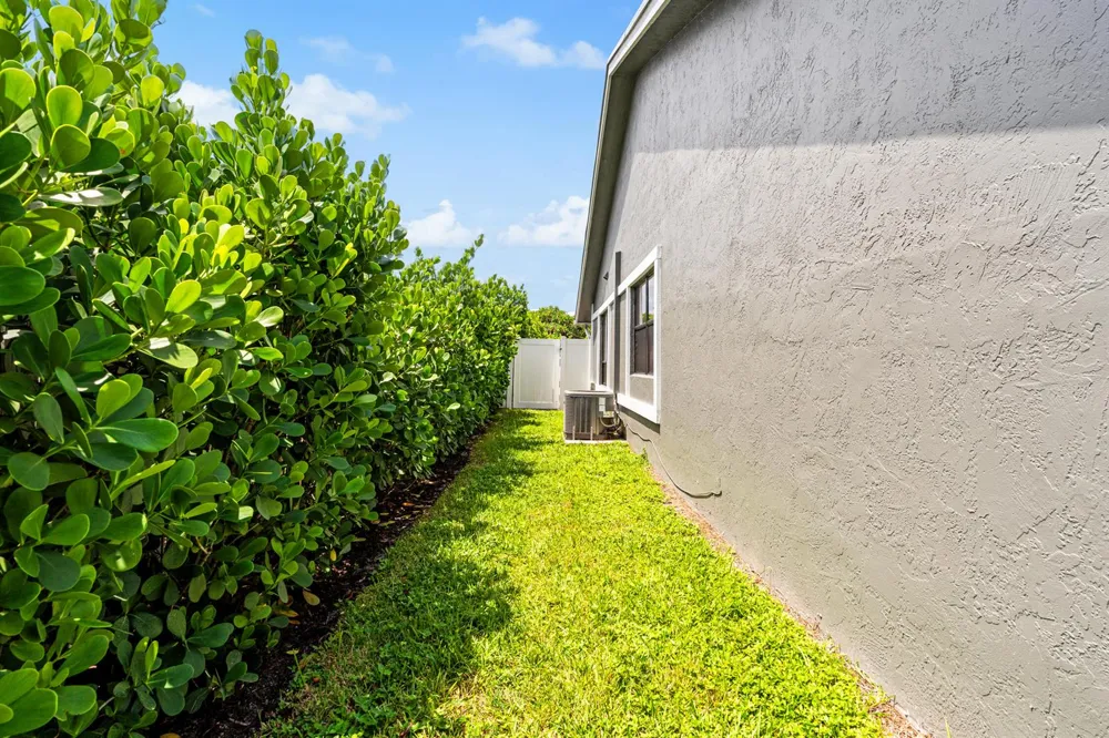 3370 NE 5TH DRIVE Boca Raton, FL 33431