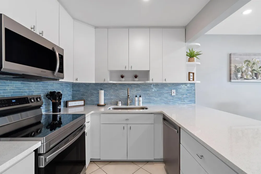 3372 NE 5th Drive Boca Raton, FL 33431