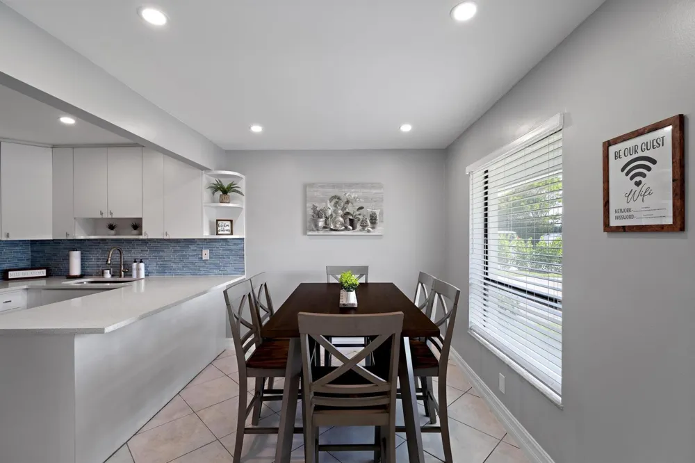 3372 NE 5th Drive Boca Raton, FL 33431