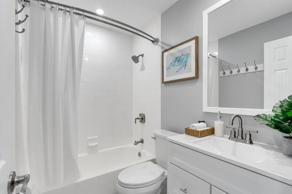 3372 NE 5th Drive Boca Raton, FL 33431
