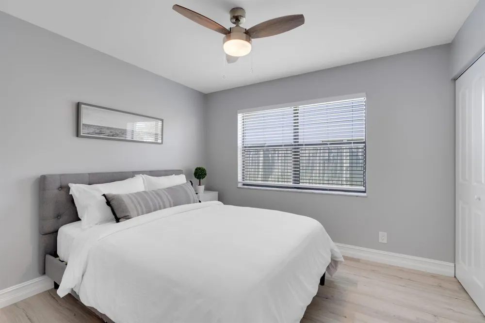 3372 NE 5th Drive Boca Raton, FL 33431
