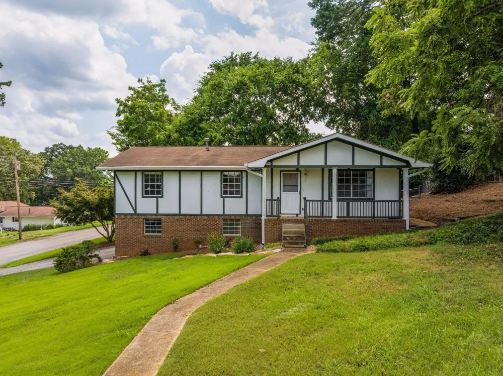 922 Wesley Drive Hixson, TN 37343